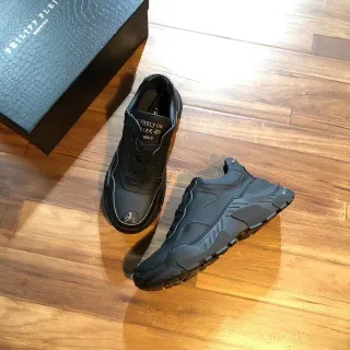 Philipp Plein काला एकरंगी नक्काशीदार तल मोटी स्नीकर