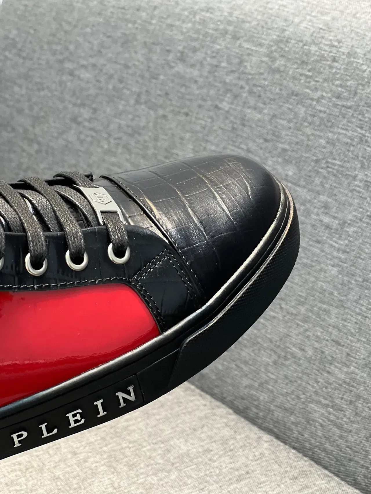 Philipp Plein Preto Vermelho Tênis Lifestyle de Couro com Relevo de Crocodilo de Alta 3