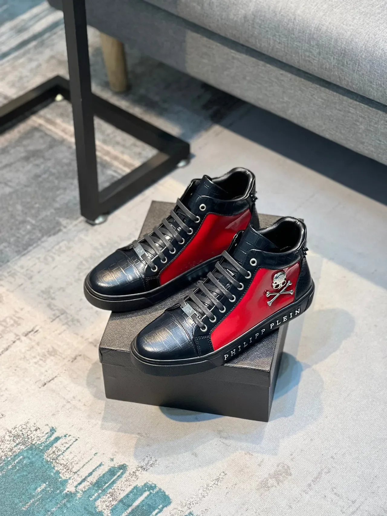 Philipp Plein Preto Vermelho Tênis Lifestyle de Couro com Relevo de Crocodilo de Alta 8