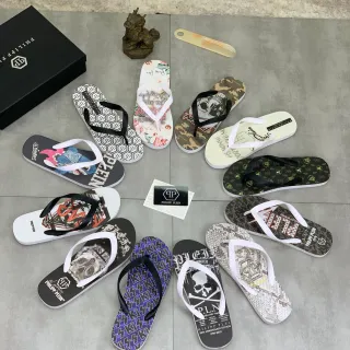 Philipp Plein গ্রাফিক প্রিন্ট ফ্লিপ-ফ্লপ স্লিপার্স
