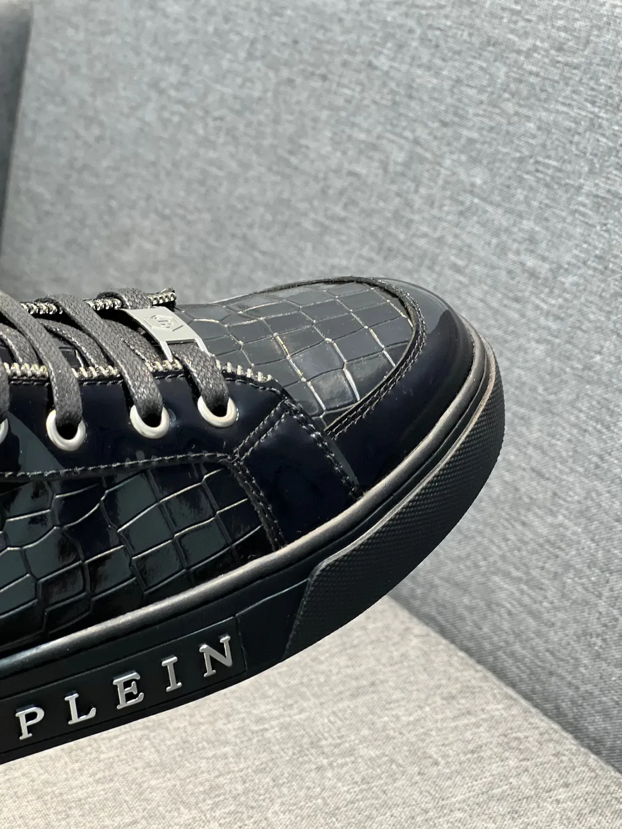 Philipp Plein Zapatillas lifestyle de alto con brillo y estampado de cocodrilo negro 3