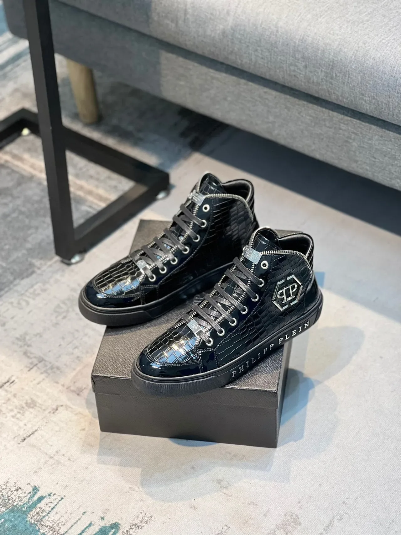 Philipp Plein Zapatillas lifestyle de alto con brillo y estampado de cocodrilo negro 7
