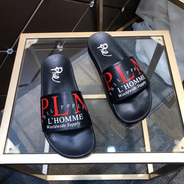Philipp Plein L'Homme Worldwide Supply Logo-Print Pantufas pretas 8