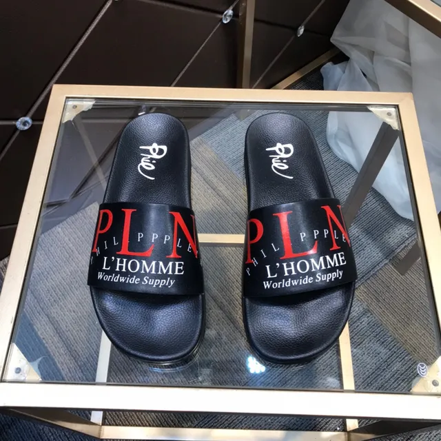 Philipp Plein L'Homme Worldwide Supply Logo-Print Pantufas pretas 9