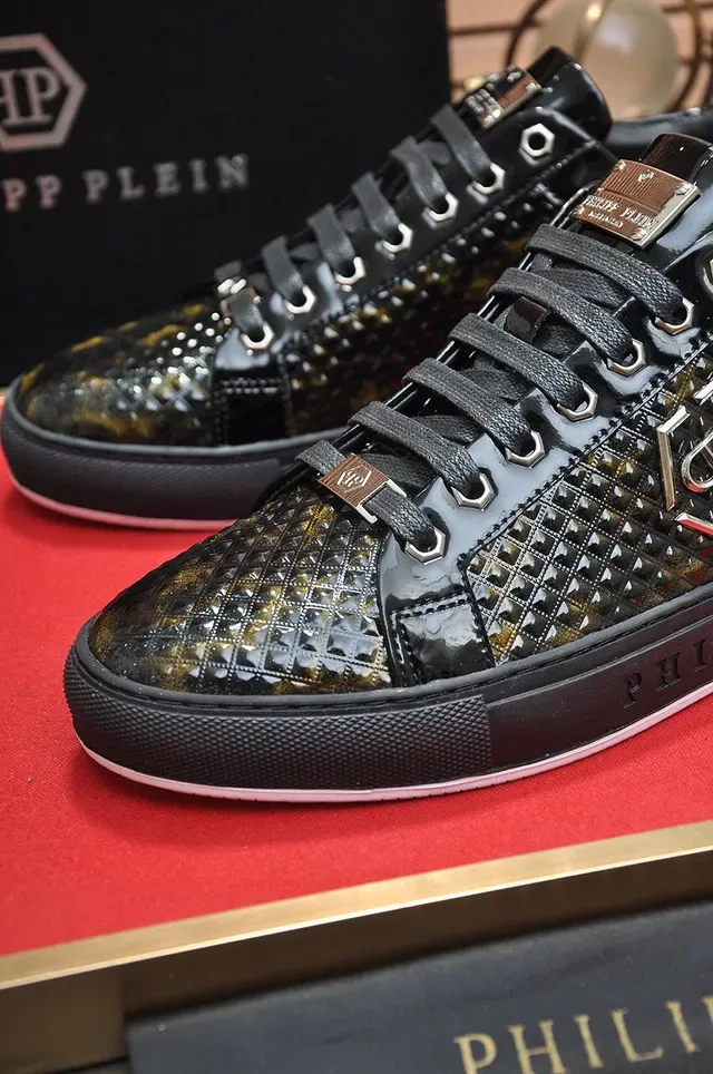 Philipp Plein Tênis Lifestyle Preto Dourado Couro patentado brilhante Overlay texturizado pele de serpente Tênis lifestyle 4