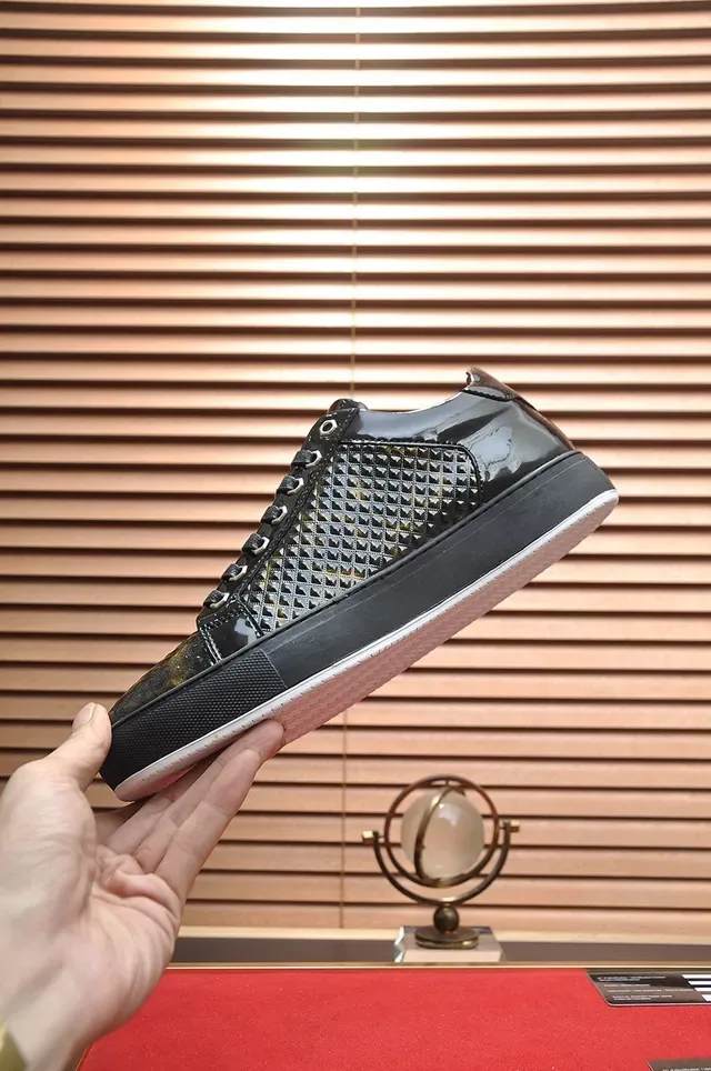 Philipp Plein Tênis Lifestyle Preto Dourado Couro patentado brilhante Overlay texturizado pele de serpente Tênis lifestyle 7