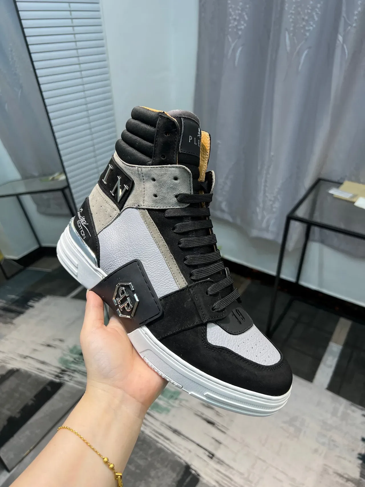 Philipp Plein লিমিটেড এডিশন হাই-টপ লাইফস্টাইল স্নিকার 6