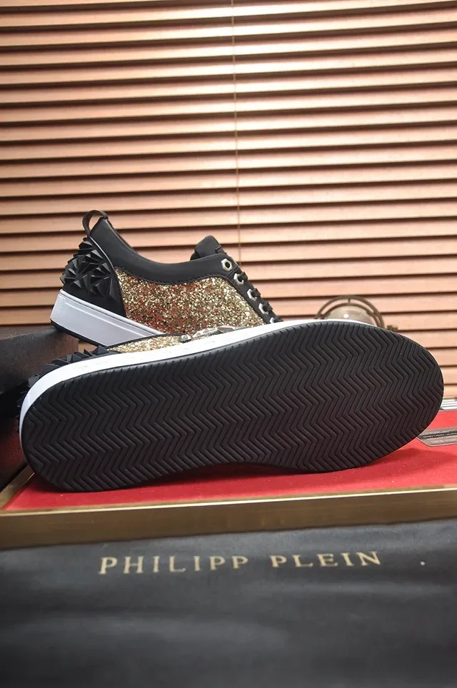 Philipp Plein Tênis Lifestyle com Painel de Lentejuelas e Spikes 7
