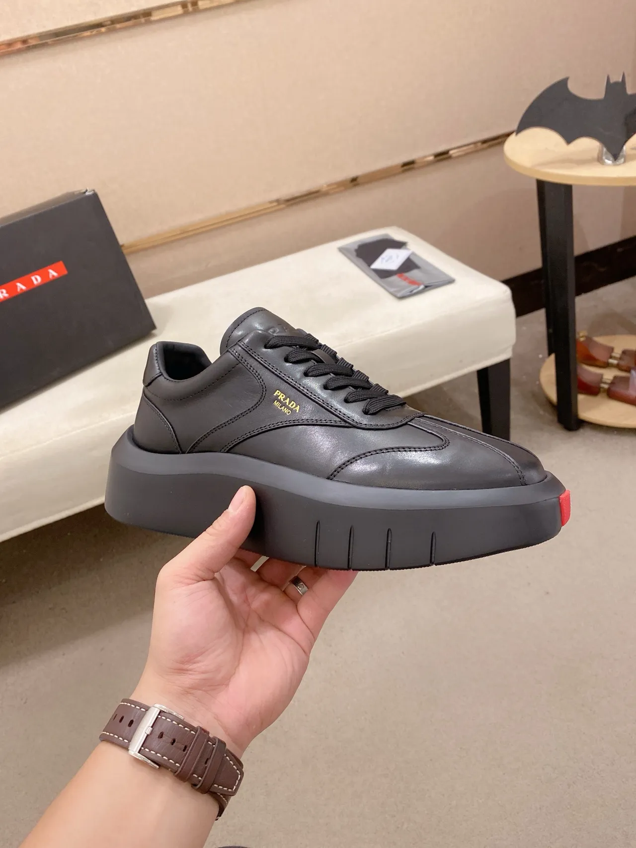 Prada Cloudbust Zapatos Lifestyle de Cuero Negro Panelados 4