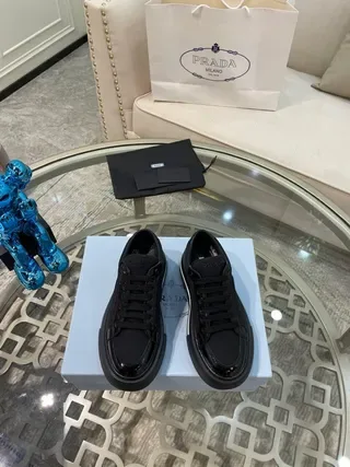 Prada Cloudbust Black White Platform Sole Mixed Matte/glossy Upper Lifestyle Sneakers 9
