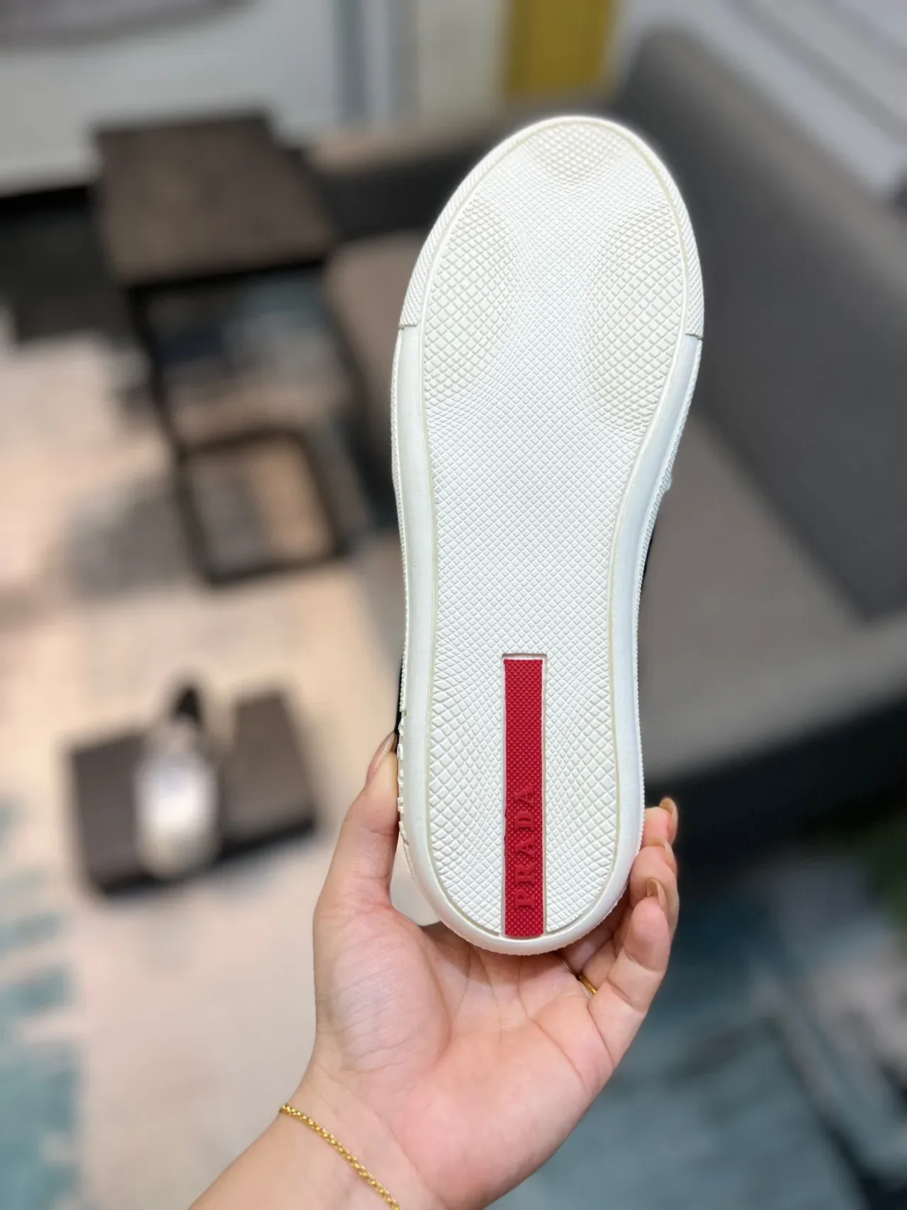 Prada Cloudbust Negro y Blanco Slip-On Malla y Cuero Superior Zapatillas Lifestyle 5