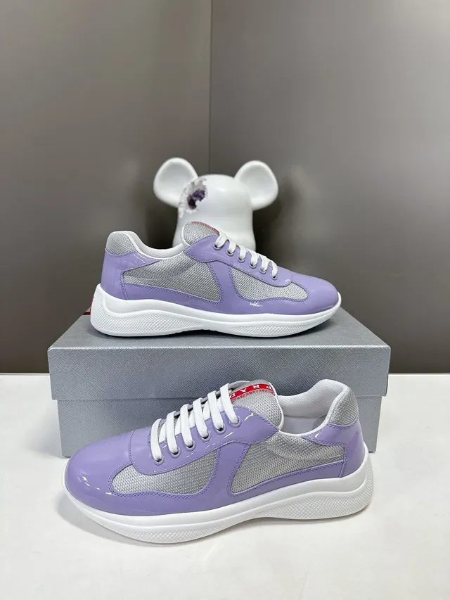 Prada Cloudbust Zapatillas Lifestyle Lavanda de Cuero Patentado y Malla 3
