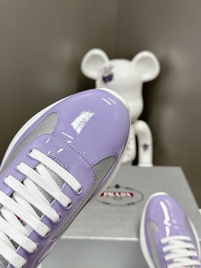 Prada Cloudbust Zapatillas Lifestyle Lavanda de Cuero Patentado y Malla 6