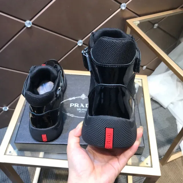 Prada Cloudbust Thunder Negro Cuero Patentado y Malla Alta Lifestyle Sneaker 6
