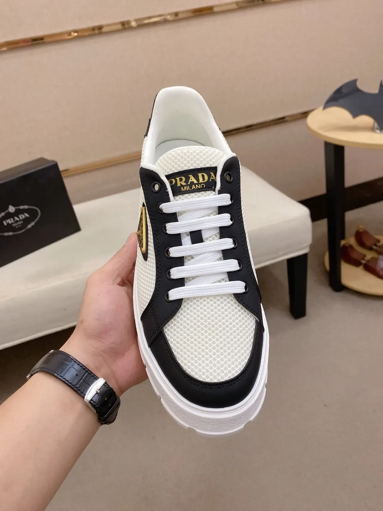 Prada Cloudbust 双色网面合成平台生活方式运动鞋 5