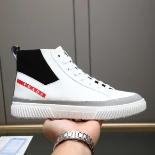 Prada Cloudbust 白黑高帮皮革和麂皮生活方式运动鞋