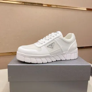 Prada Cloudbust sneakers brancas chunky