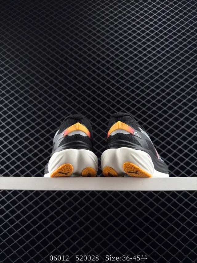Puma Deviate NITRO 3 কালো সাদা কমলা দৌড়ের জুতো 4