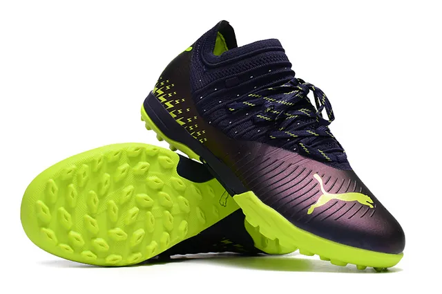 Puma Future Z Chaussures de football Turf en Navy Green avec upper en knit col asymétrique 3