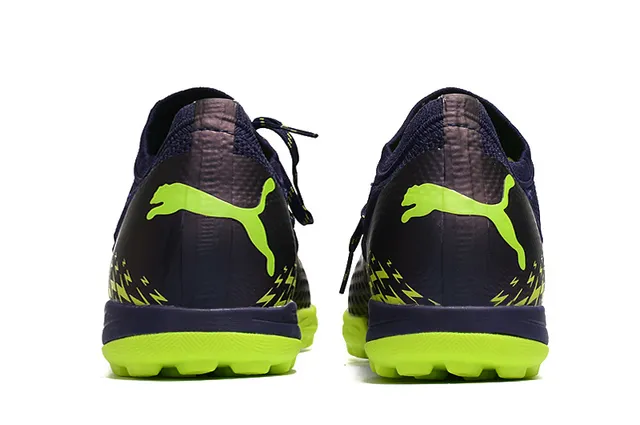 Puma Future Z Chaussures de football Turf en Navy Green avec upper en knit col asymétrique 4