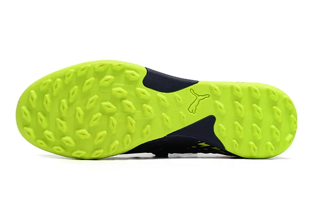 Puma Future Z Chaussures de football Turf en Navy Green avec upper en knit col asymétrique 6