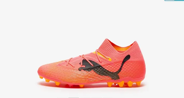 Puma Future Z وردي برتقالي صوف بدون تطريز ربط غير متماثل أرضية صلبة أحذية كرة القدم 22