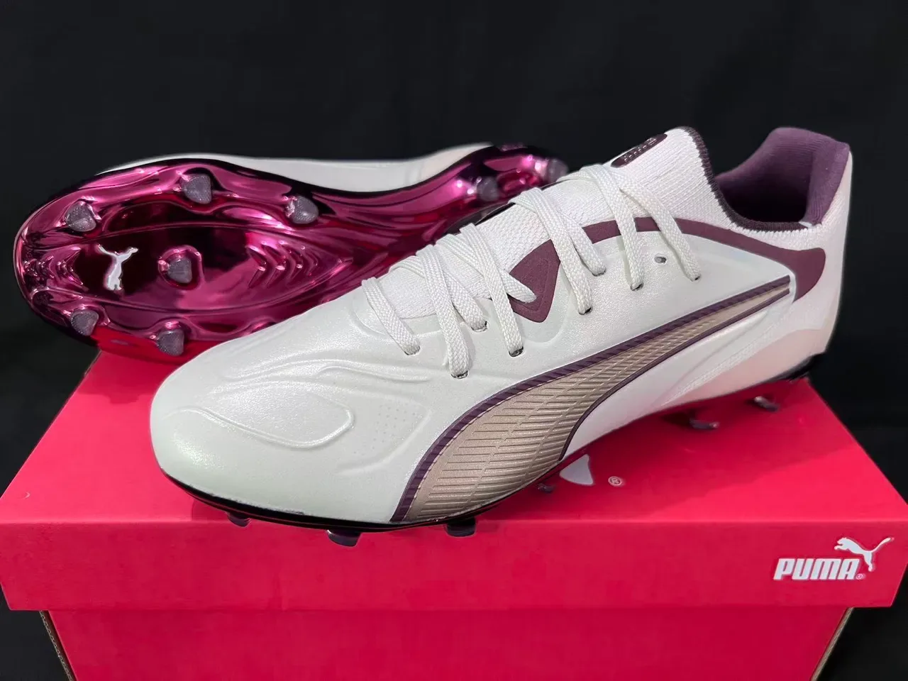 Puma Future Z White Purple Low-Cut Form-Fitting Synthetic Upper Firm-Ground Soccer Shoes 9