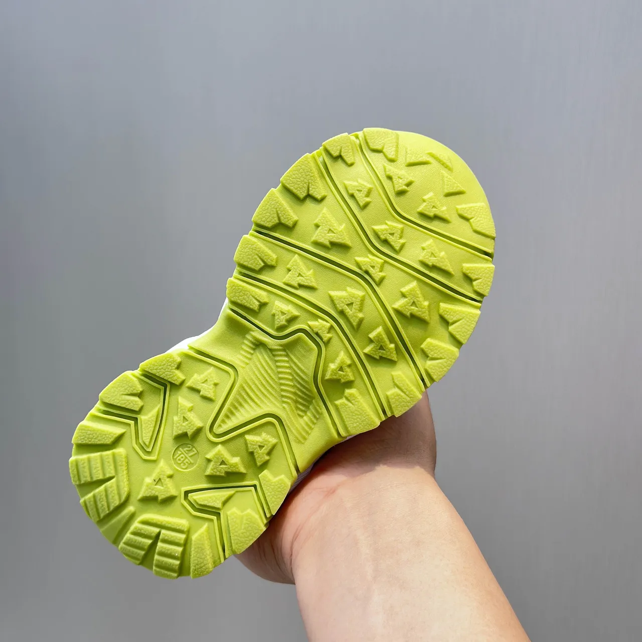 Puma Trail Cat বাচ্চাদের কালো ক্যাজুয়াল স্যান্ডেলস 8