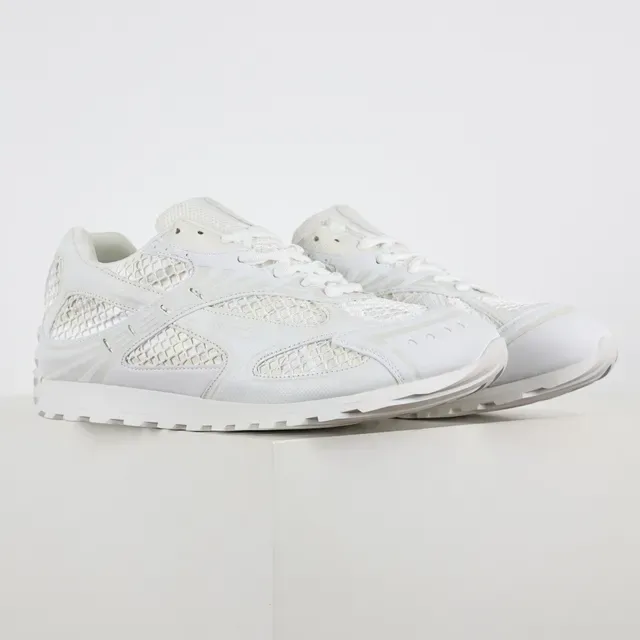 Reebok Vector monochrome blanc chaussures lifestyle 3