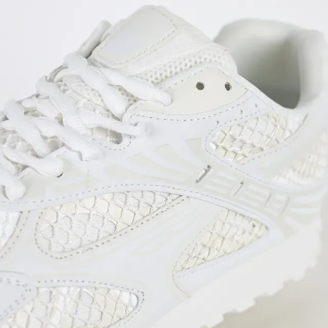 Reebok Vector monochrome blanc chaussures lifestyle 6