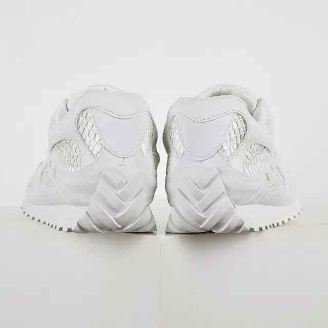 Reebok Vector monochrome blanc chaussures lifestyle 8