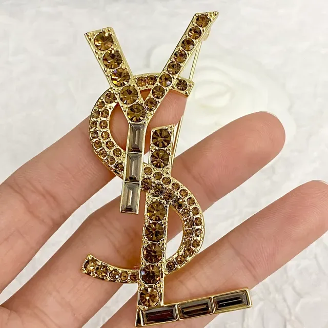 圣罗兰字母印花胸针 金色棕色水晶胸针 8