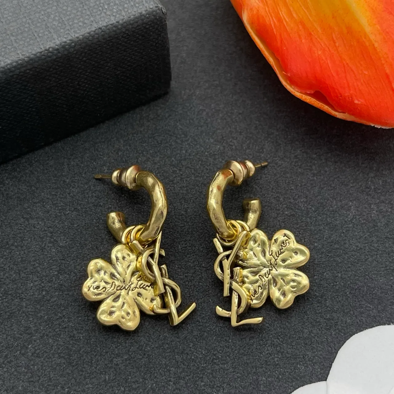 Saint Laurent 印花三叶草 金色 耳环 8