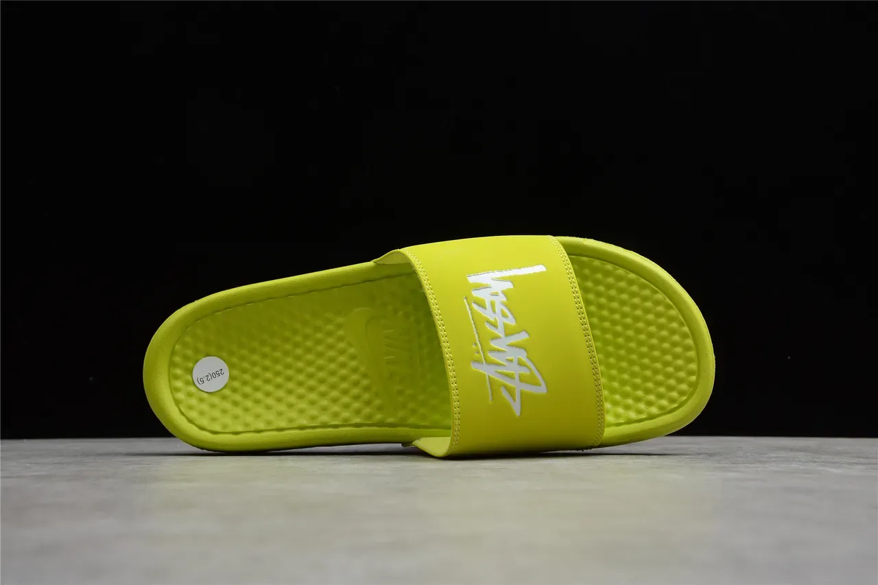 Stussy Stock Logo Lime Green चप्पल 9