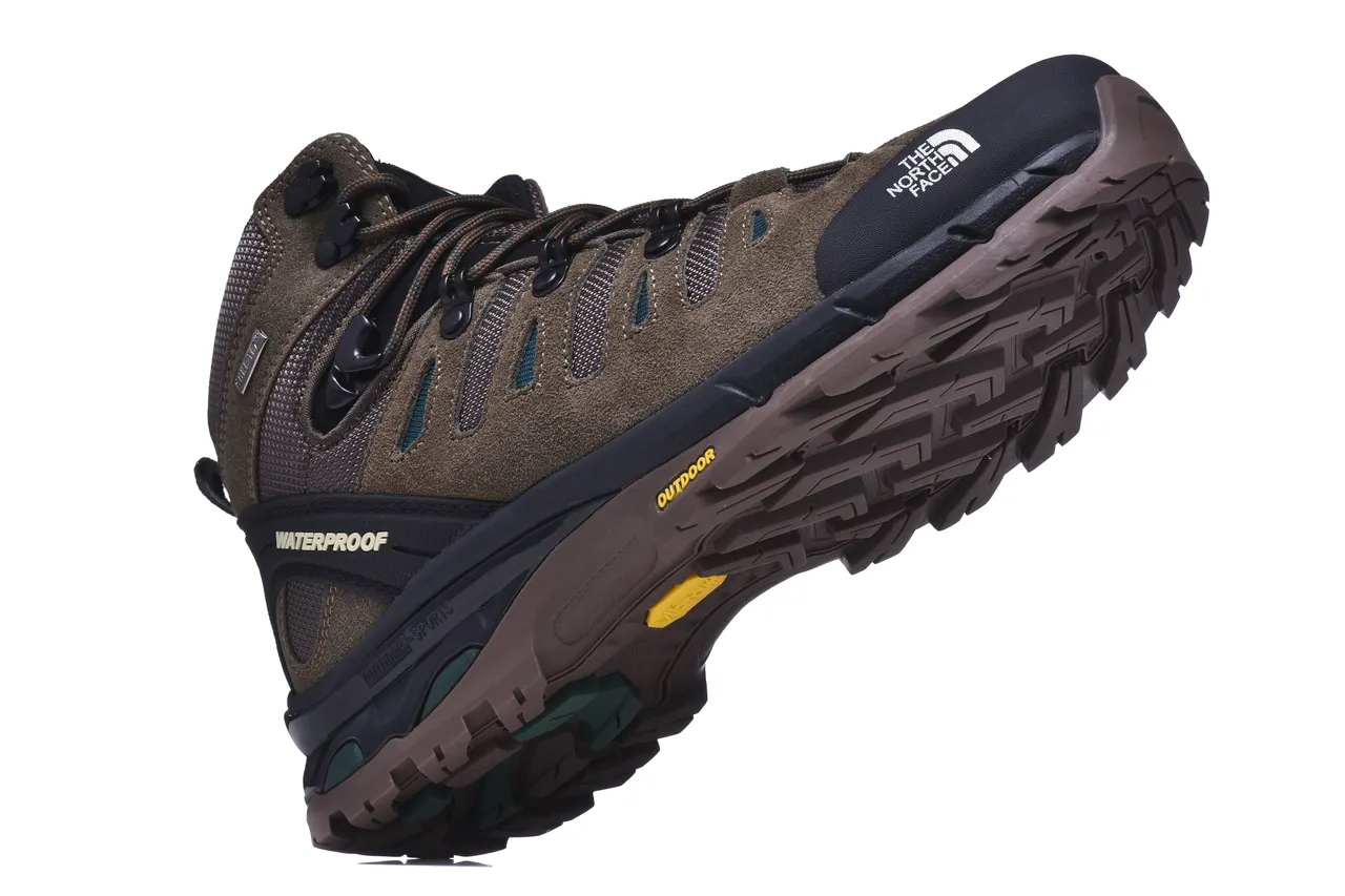 The North Face भूरा काला जलरोधक सूड-मेश ऊपरी हाइकिंग बूट 18