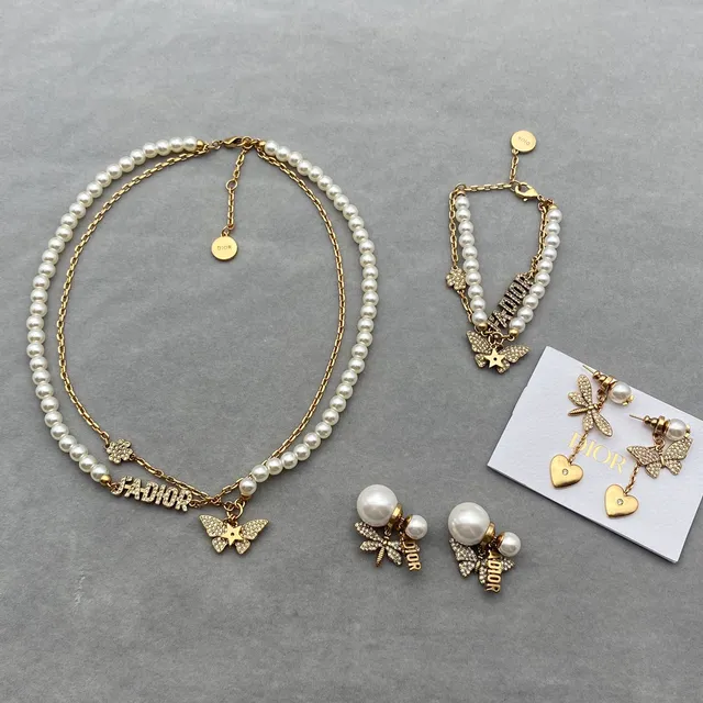 Tiffany & Co. 金色调粉色和透明宝石链接项链 4