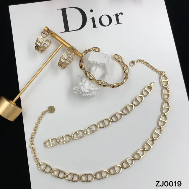 Tiffany & Co. 金色调粉色和透明宝石链接项链 12