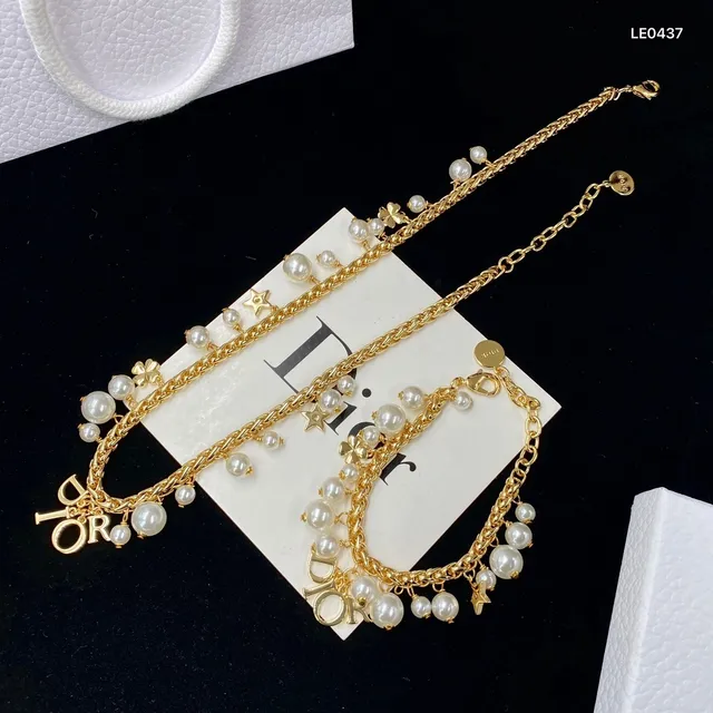 Tiffany & Co. 金色调粉色和透明宝石链接项链 22