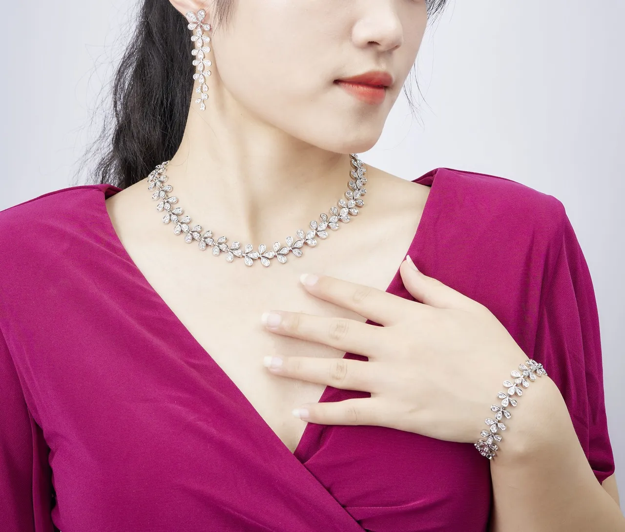 Tiffany & Co. Pulseira de elos com motivo floral Pavé em forma de gota 2