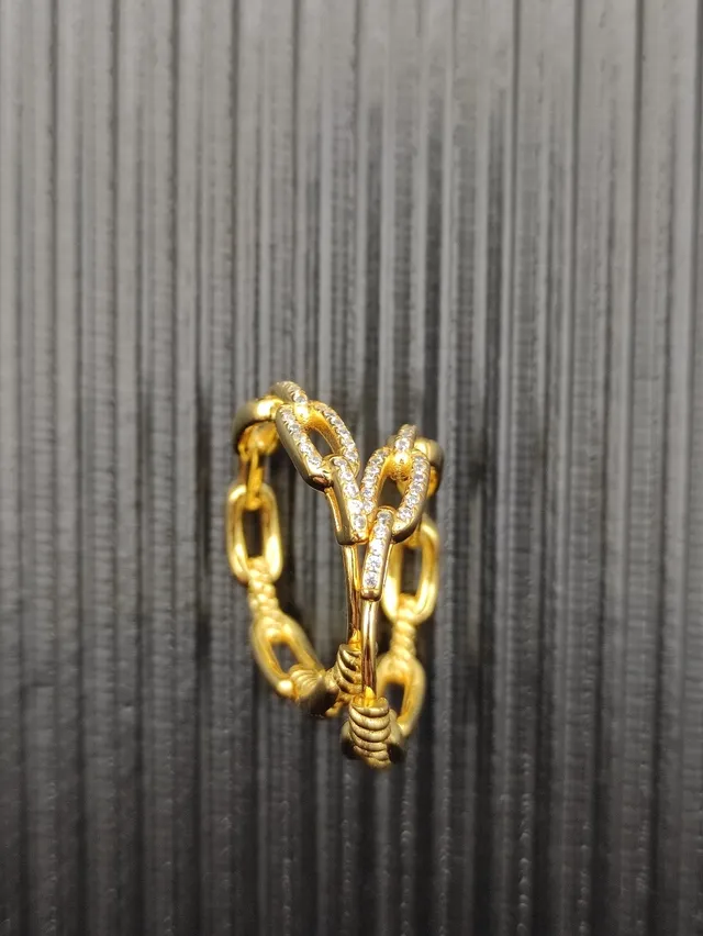 Tiffany & Co. HardWear एक-दूसरे से जुड़े रस्सी लिंक पावे डायमंड हूप ईयररिंग्स 2