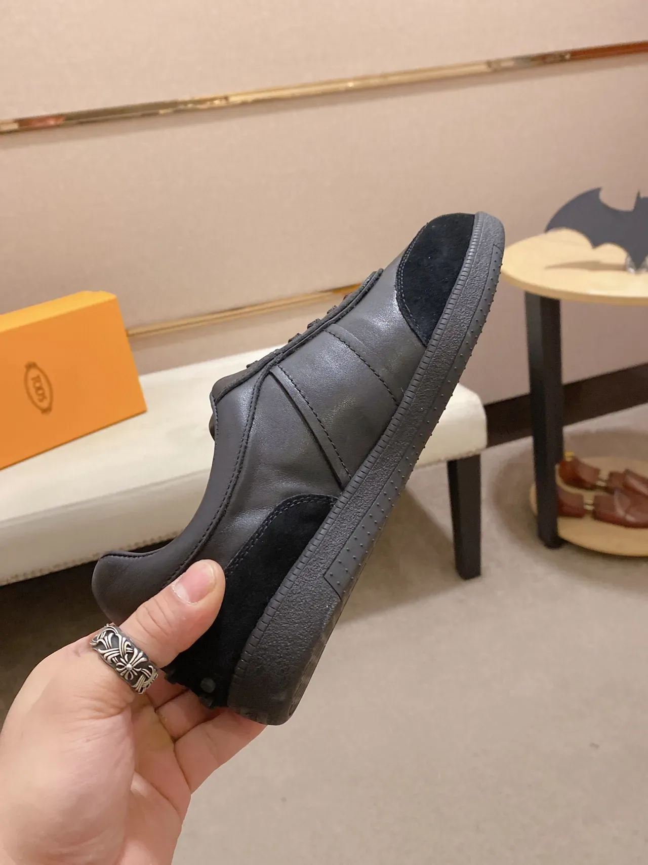 Sneakers lifestyle Tod's Gommino noires low-top hybrides cuir-suede 6