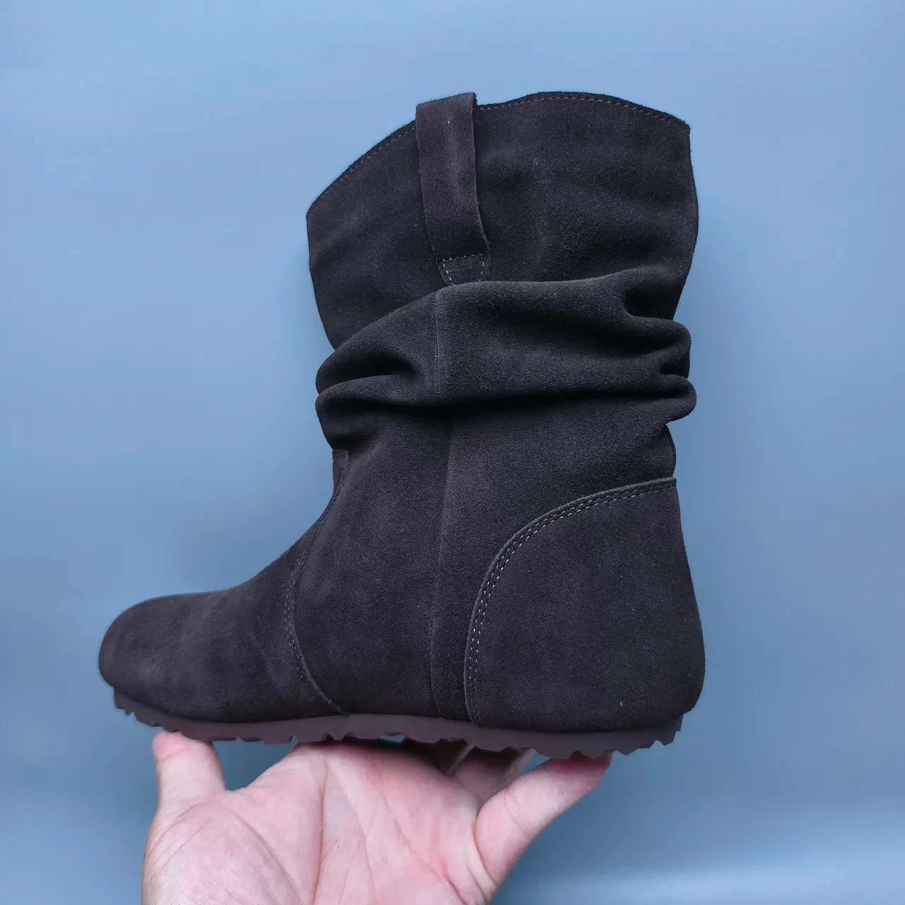 UGG काली Slouchy Fold-Down Shaft एंकल बूट्स 4