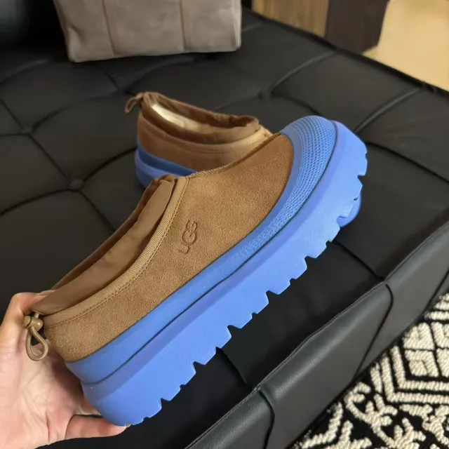 UGG 棕蓝一脚蹬羊毛里雪靴 4