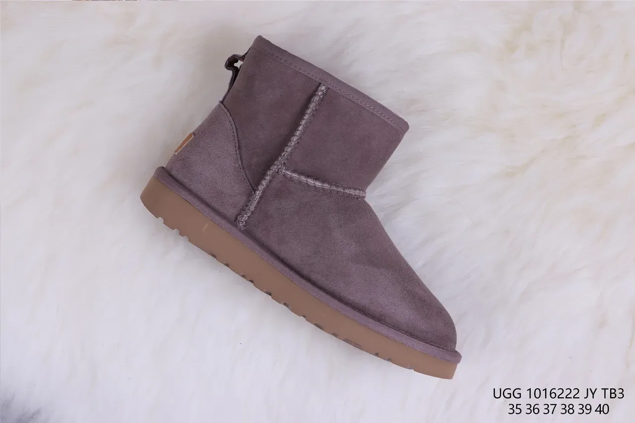 UGG क्लासिक मिनी डस्टी मोवे सूड शियरलिंग-लाइंड स्नो बूट 6
