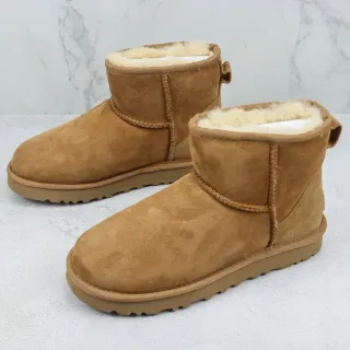UGG Classic Short चेस्टनट स्यूड शीयरलिंग लाइन स्नो बुटीज