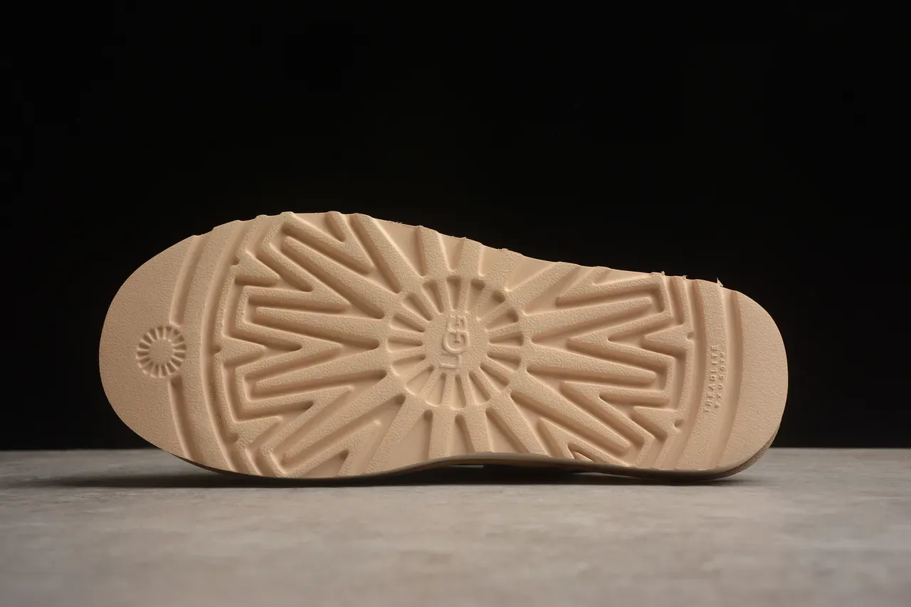 UGG Tasman भूरा सफेद स्यूड ऊपरी लेयरड क्रेप स्टाइल सोल कैजुअल जूते 20