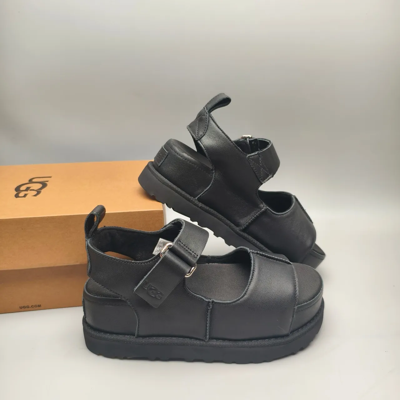 UGG Tasman Zapatos Mary Jane Plataforma Negros 6