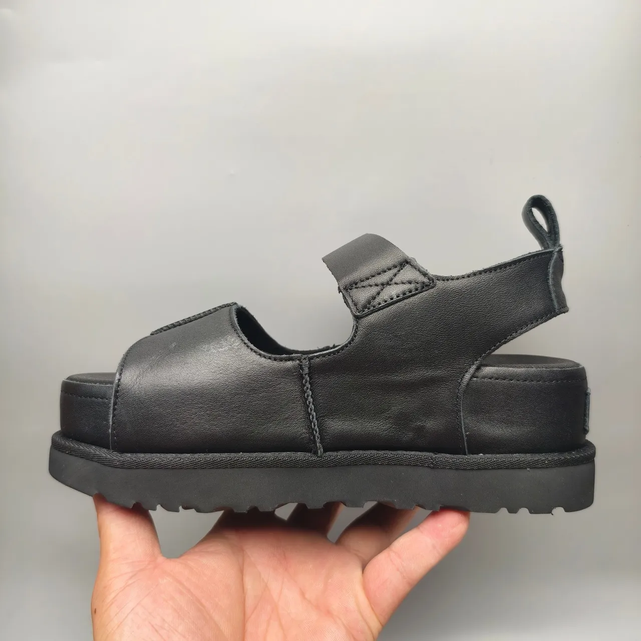 UGG Tasman Zapatos Mary Jane Plataforma Negros 7