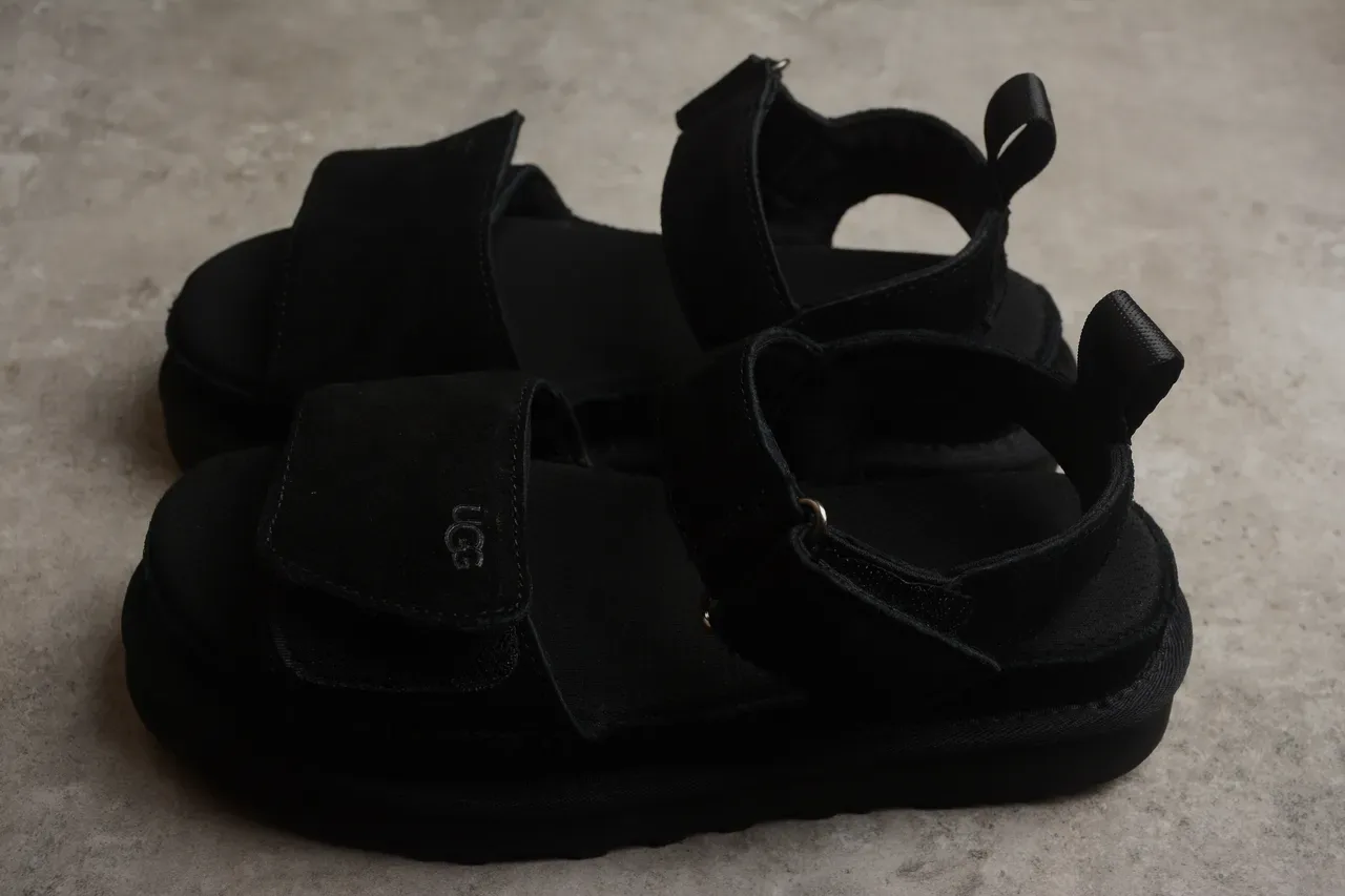 Sandales Casuales UGG Tasman Plateforme Daim Noir 17