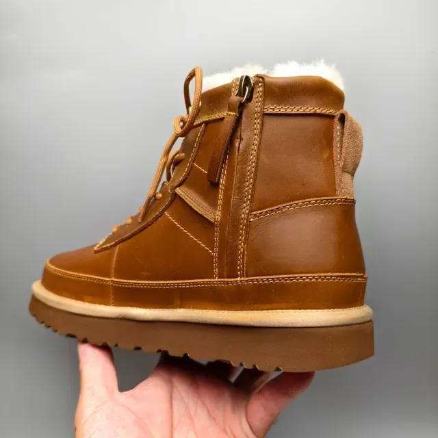 UGG Tasman Marron Beige Fourrées en Peau de Mouton Lacées Bottes de Neige 4